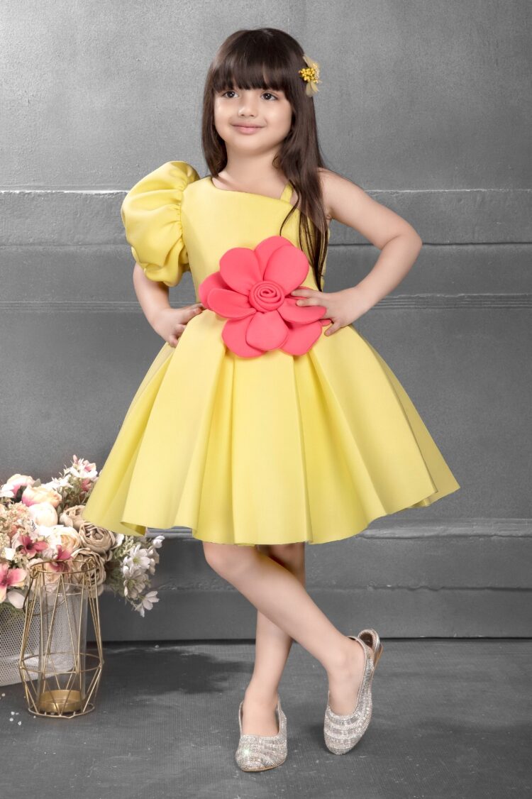 Sunny Bloom Yellow Dress with Bold Flower Accent